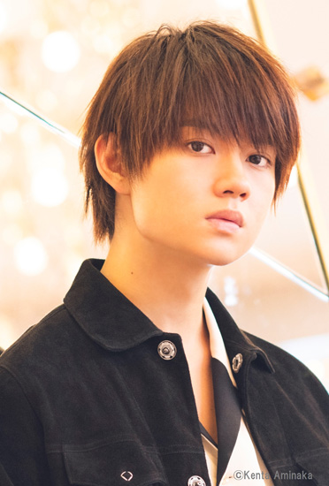 佐野勇斗の写真