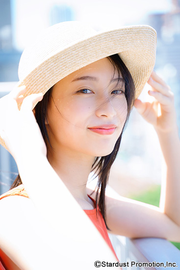 鈴元まい