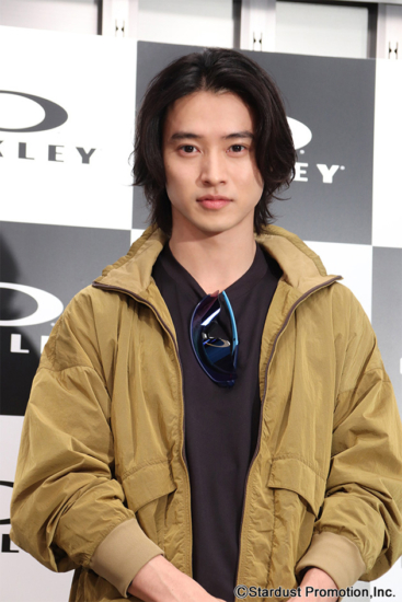 山﨑賢人