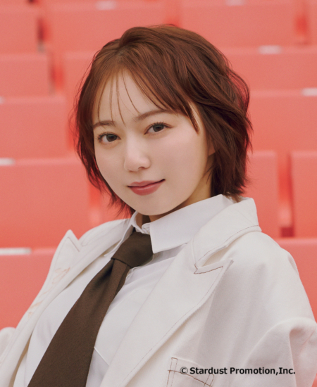 安本彩花