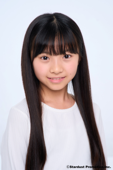 愛川モナ