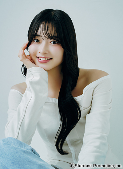 滝口芽里衣