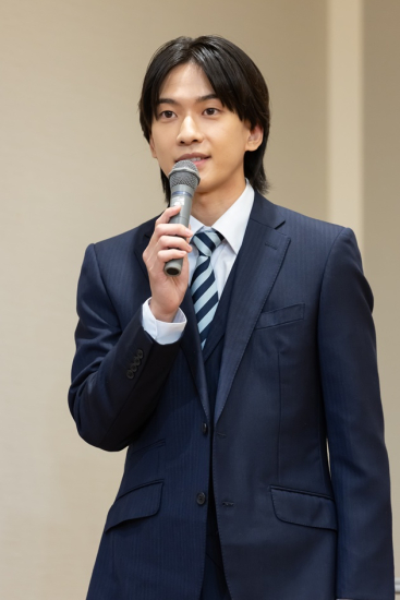 吉高志音